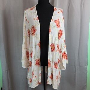 Torrid Red and White Floral‎ Kimono